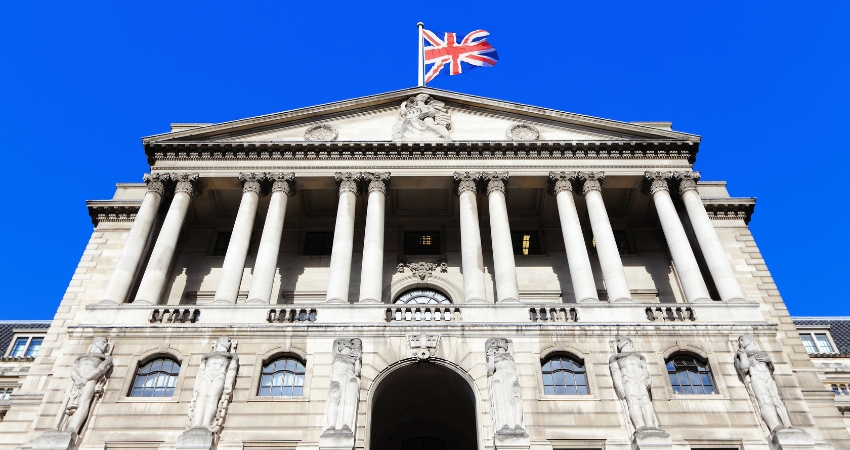 Bank of England Holds Firm on Rates